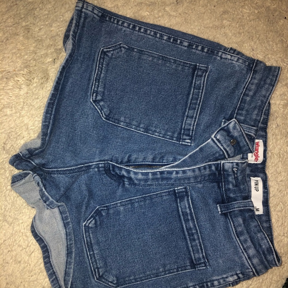 Wrangler Highwaisted jean shorts